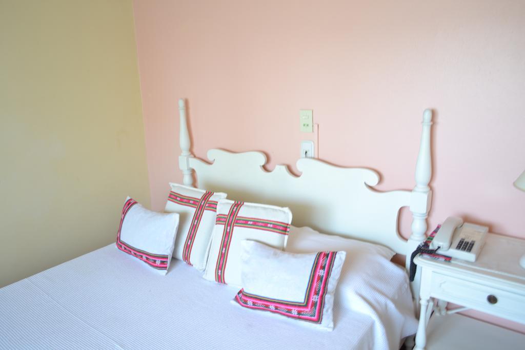 Hosteria Belvedere Pinamar Cameră foto